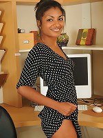 Sexy and exotic Neela peels off her office attire after a hot phonecall